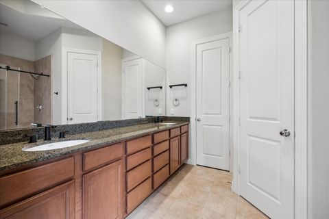 Tiny photo for 3804 Centerplaza Drive, Houston, TX 77007 (MLS # 22195899)