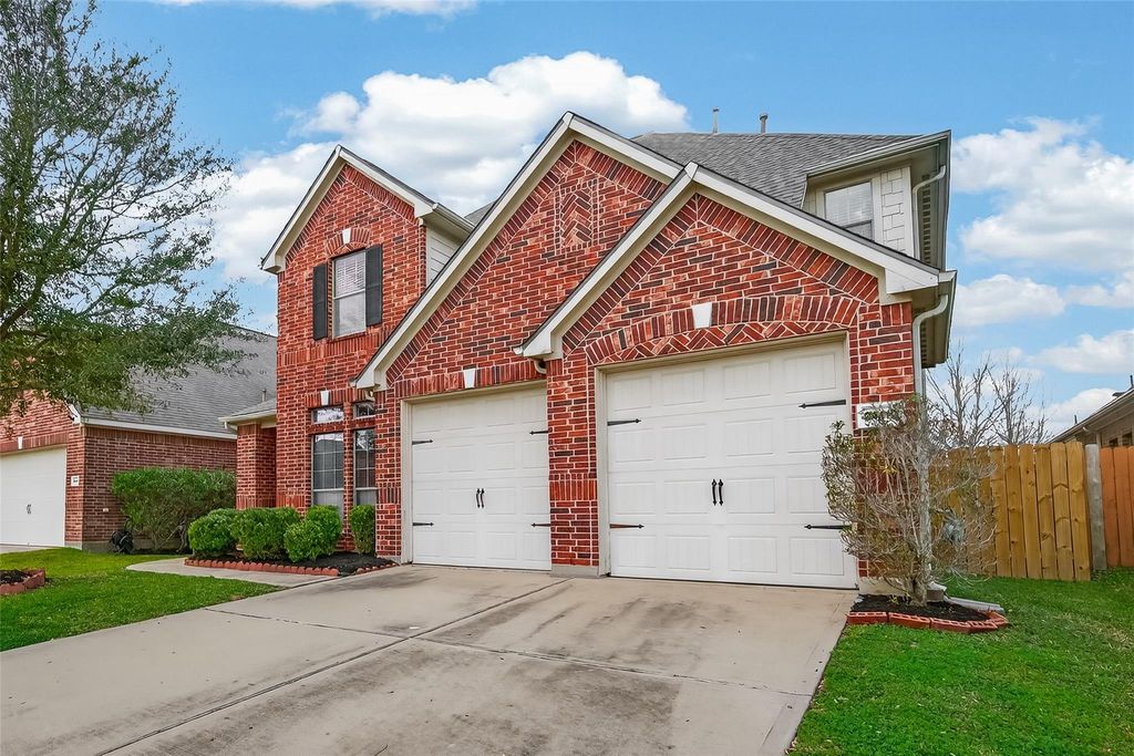 Photo of 24410 N Tide Bay Circle, Katy, TX 77494 (MLS # 74740455)