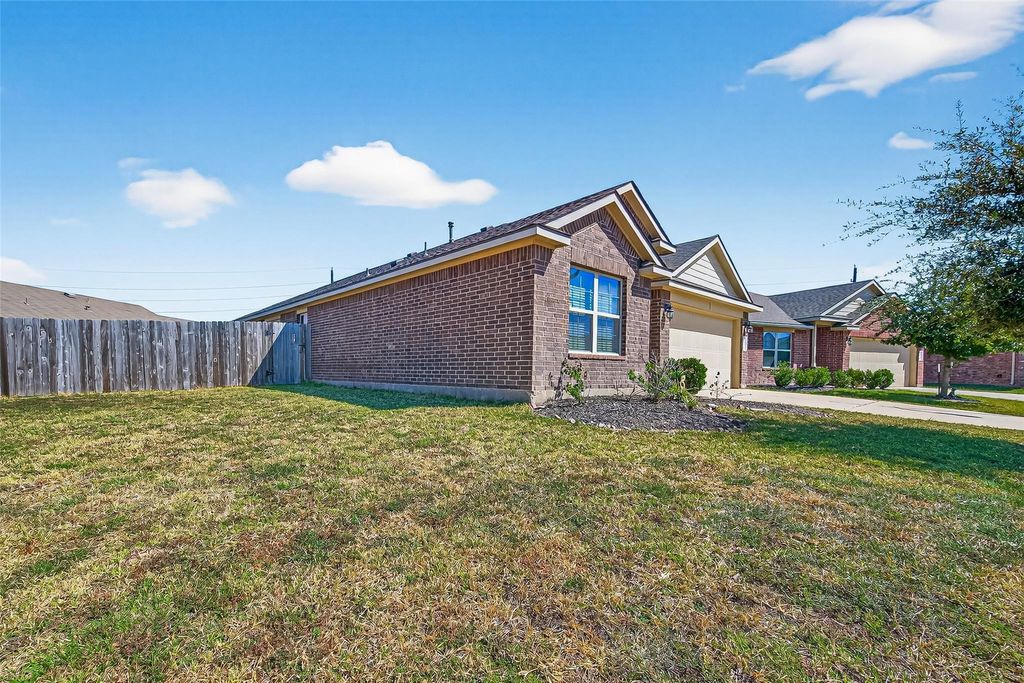 Photo of 5310 Songlark Bluff Circle, Katy, TX 77449 (MLS # 50048930)