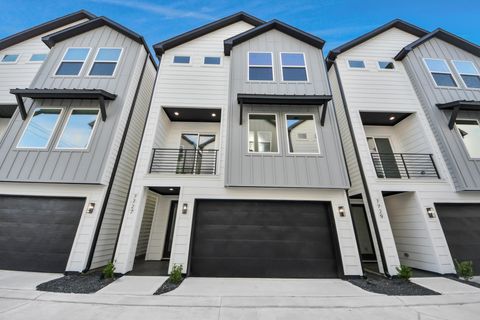 Photo of 7727 Hammerly Boulevard, Houston, TX 77055 (MLS # 17465175)