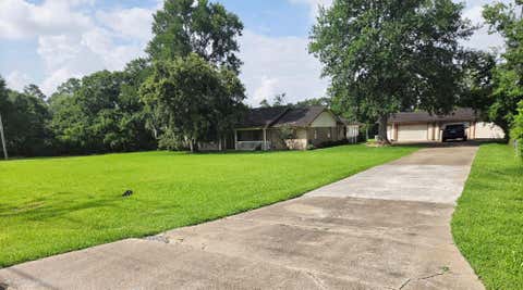 Homes For Sale - 503 Greenbriar Avenue<br/> Friendswood, TX 77546