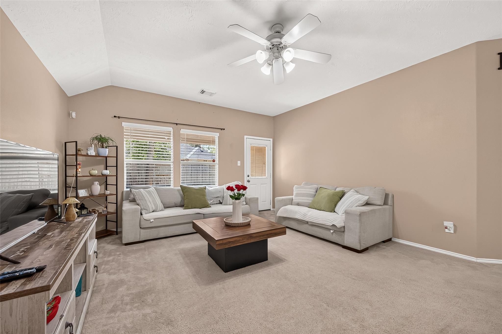 30 S Vesper Bend Circle