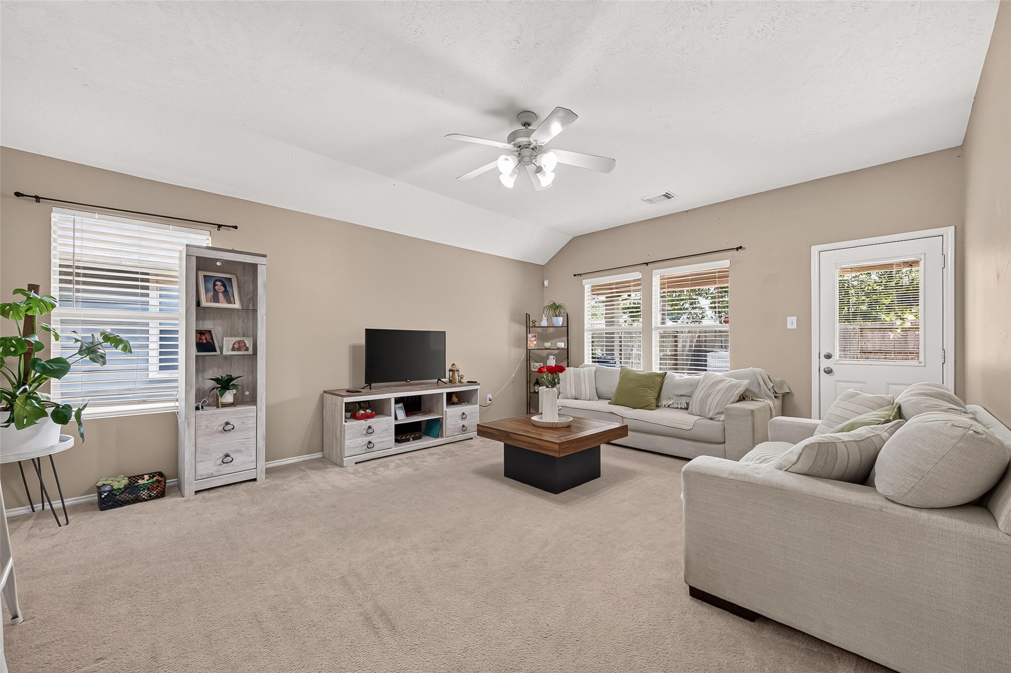 30 S Vesper Bend Circle