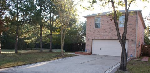 Photo of 12450 Grossmount Drive, Houston, TX 77066 (MLS # 15985648)