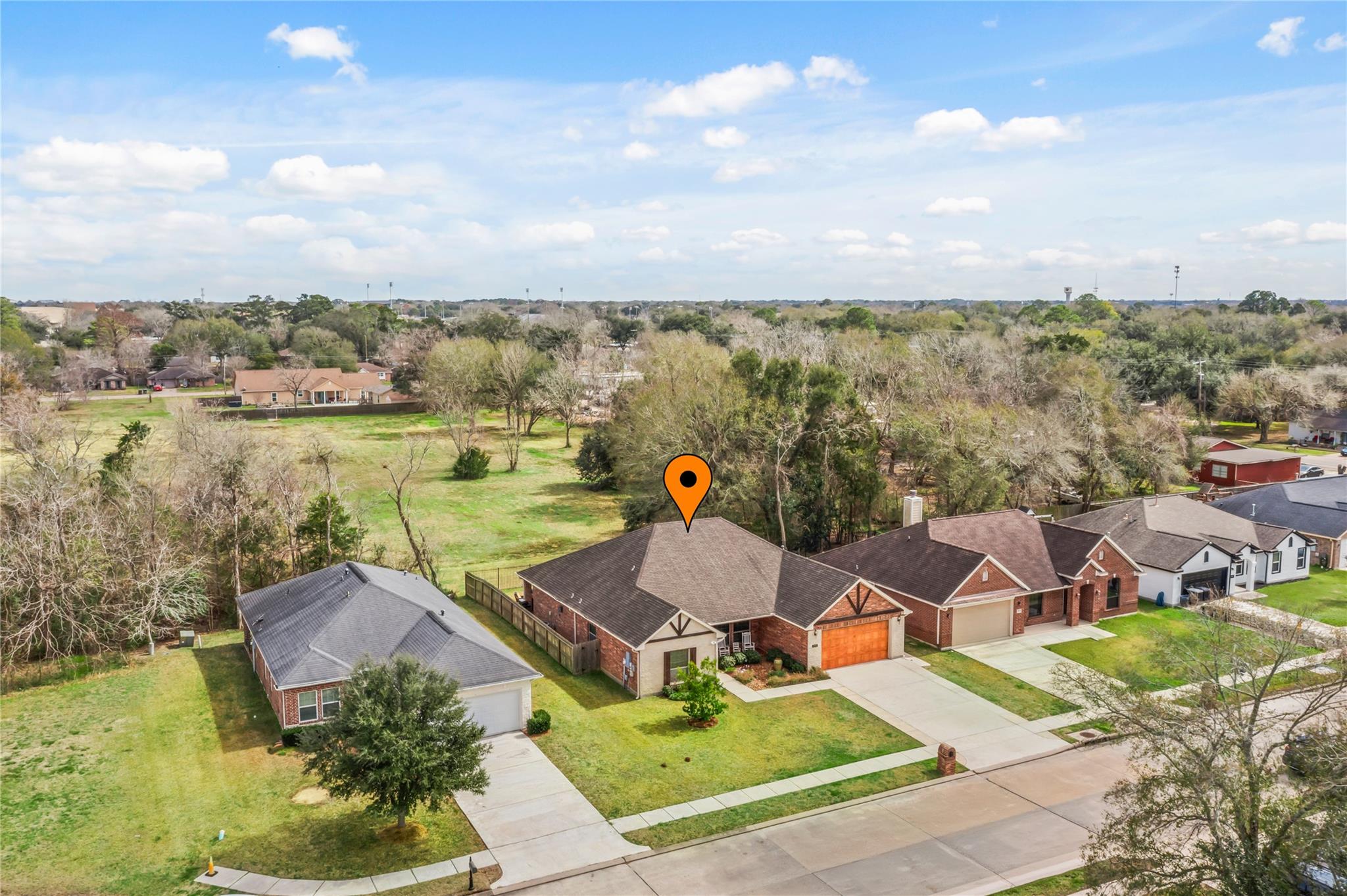 1995 Brentwood Drive