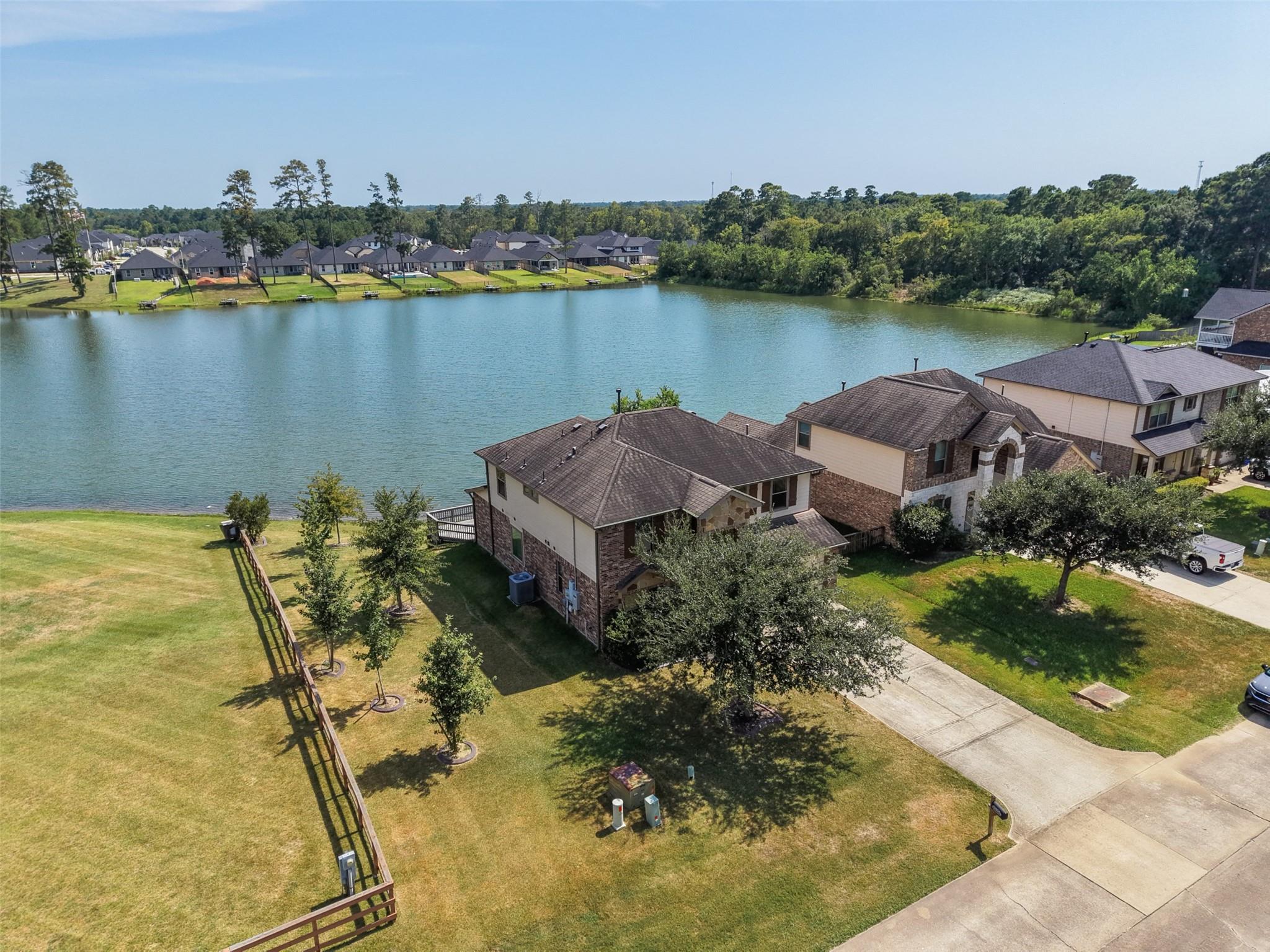 11995 La Salle River Road