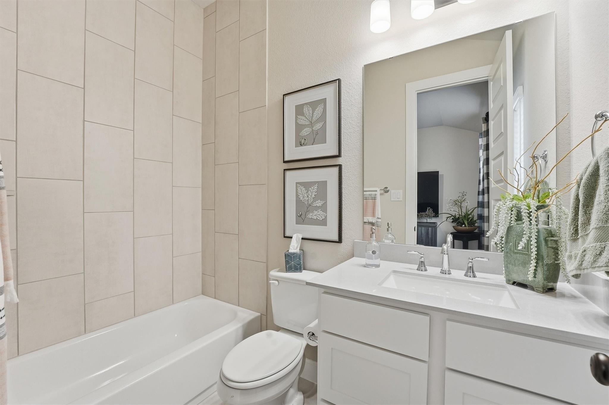 Montgomery, Texas, 77316, United States, 4 Bedrooms Bedrooms, ,4 BathroomsBathrooms,Residential,Active,2041578