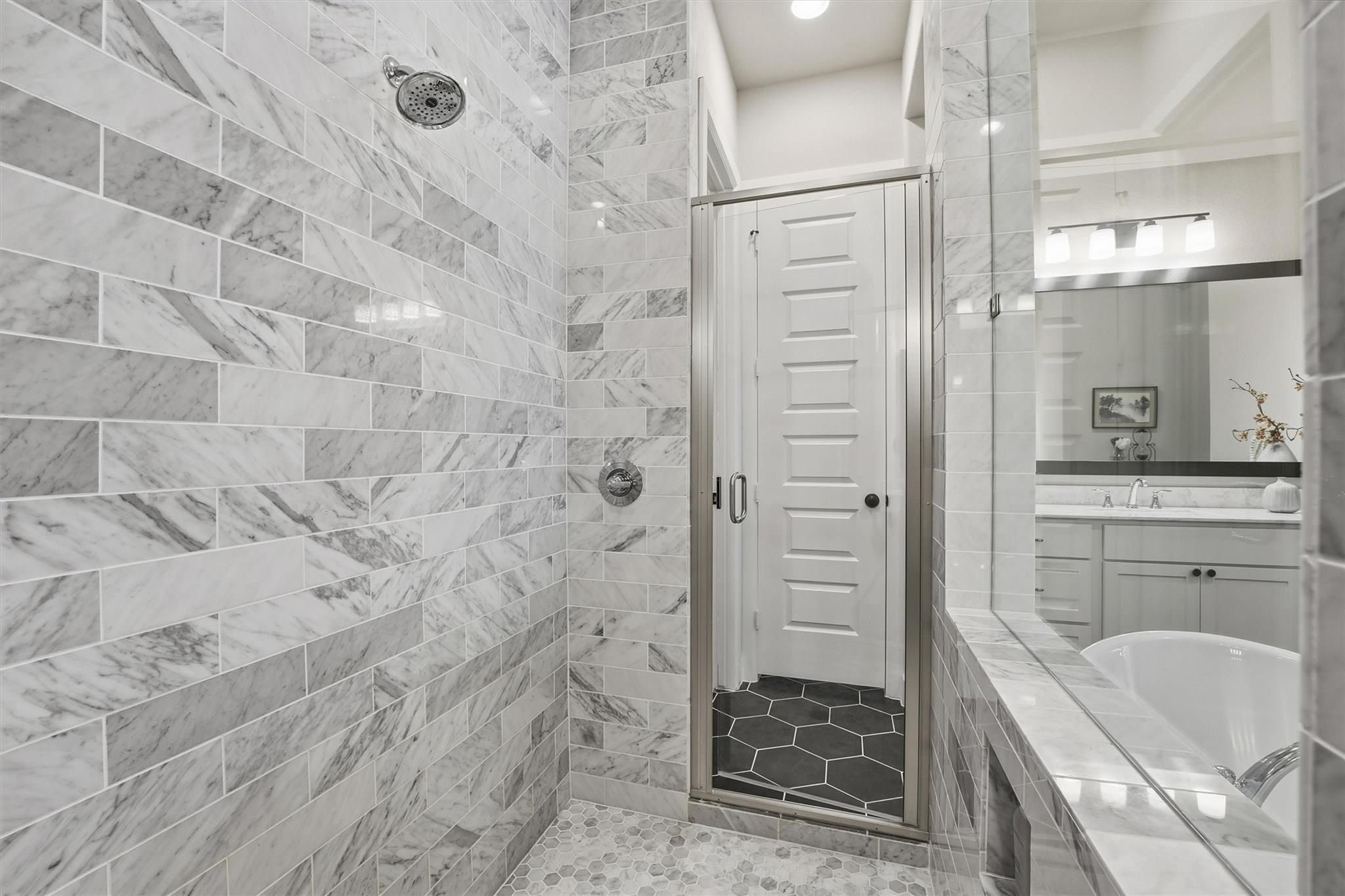 Montgomery, Texas, 77316, United States, 4 Bedrooms Bedrooms, ,4 BathroomsBathrooms,Residential,Active,2041578