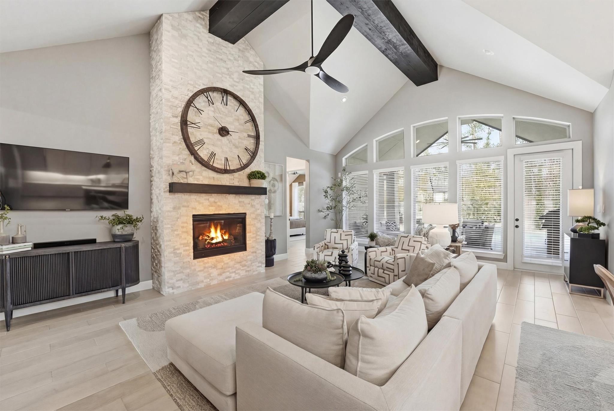 Montgomery, Texas, 77316, United States, 4 Bedrooms Bedrooms, ,4 BathroomsBathrooms,Residential,Active,2041578