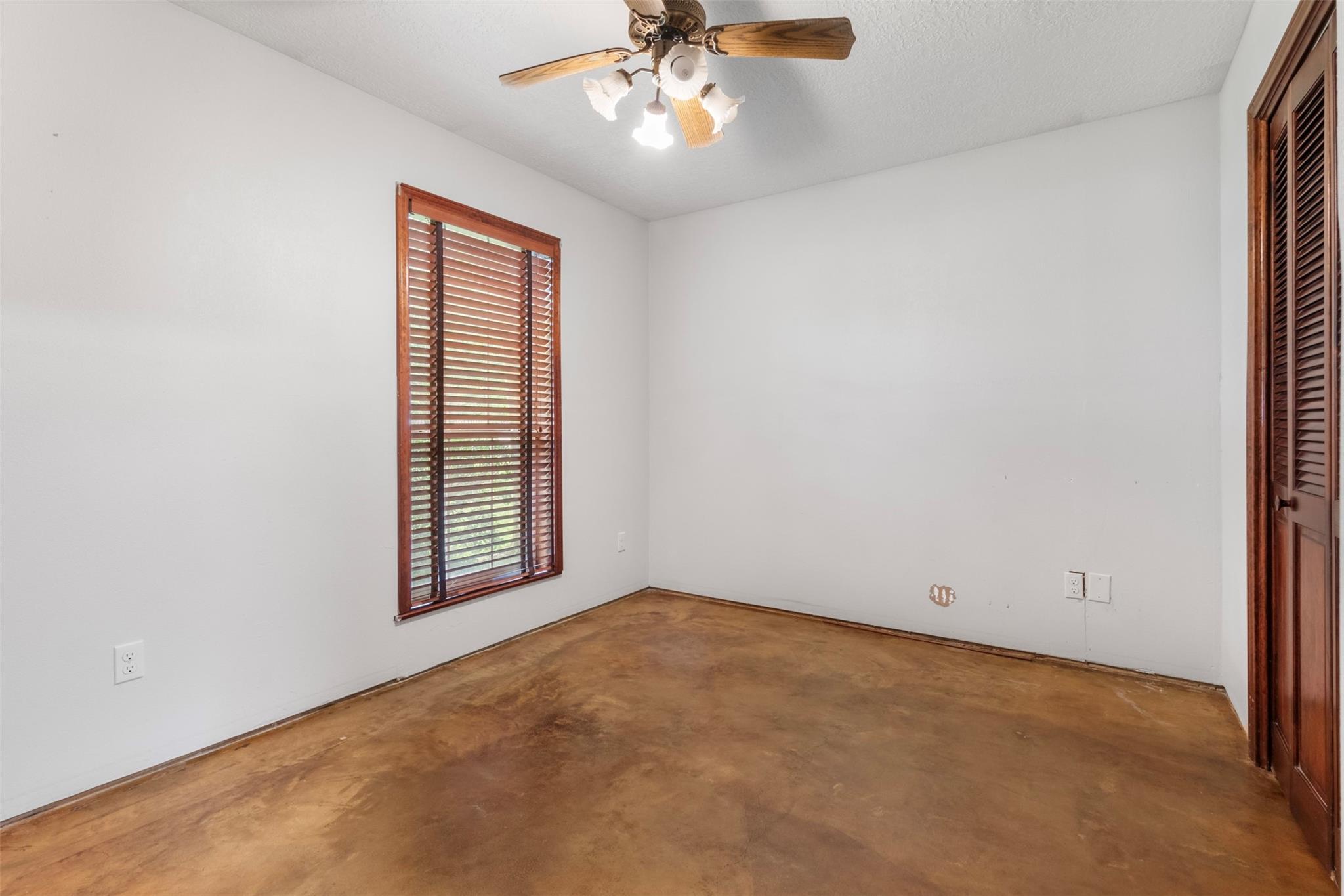 626 Meadowlark Lane