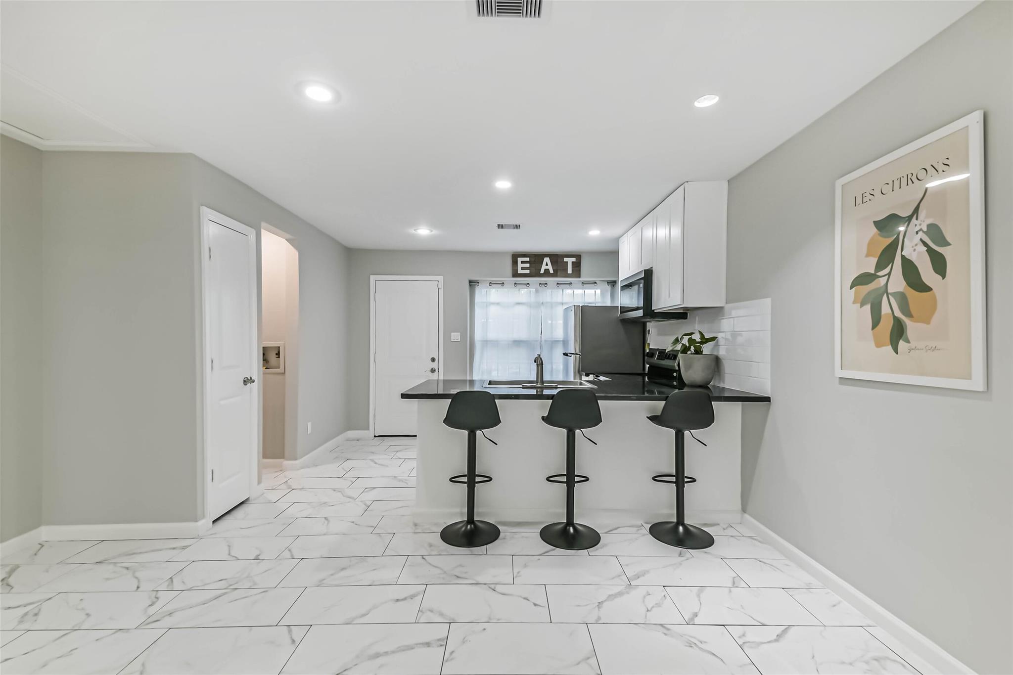 6853 Chasewood Drive