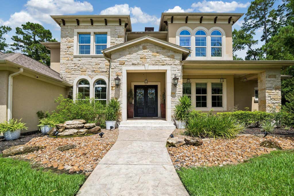 Photo of 21018 Kings River Point, Kingwood, TX 77346 (MLS # 54336329)