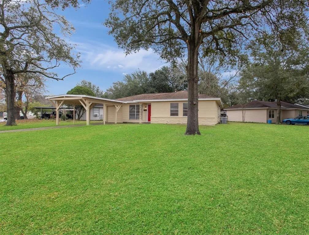 1000 S Shepherd Drive