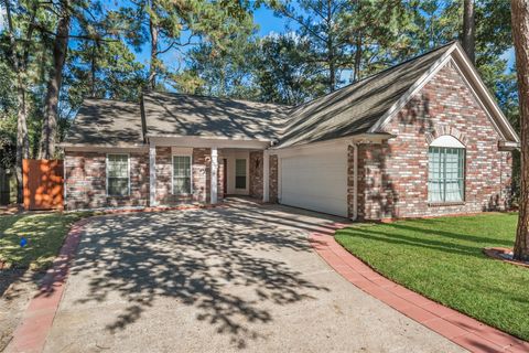 Photo of 107 Sandpebble Drive, The Woodlands, TX 77381 (MLS # 74620428)