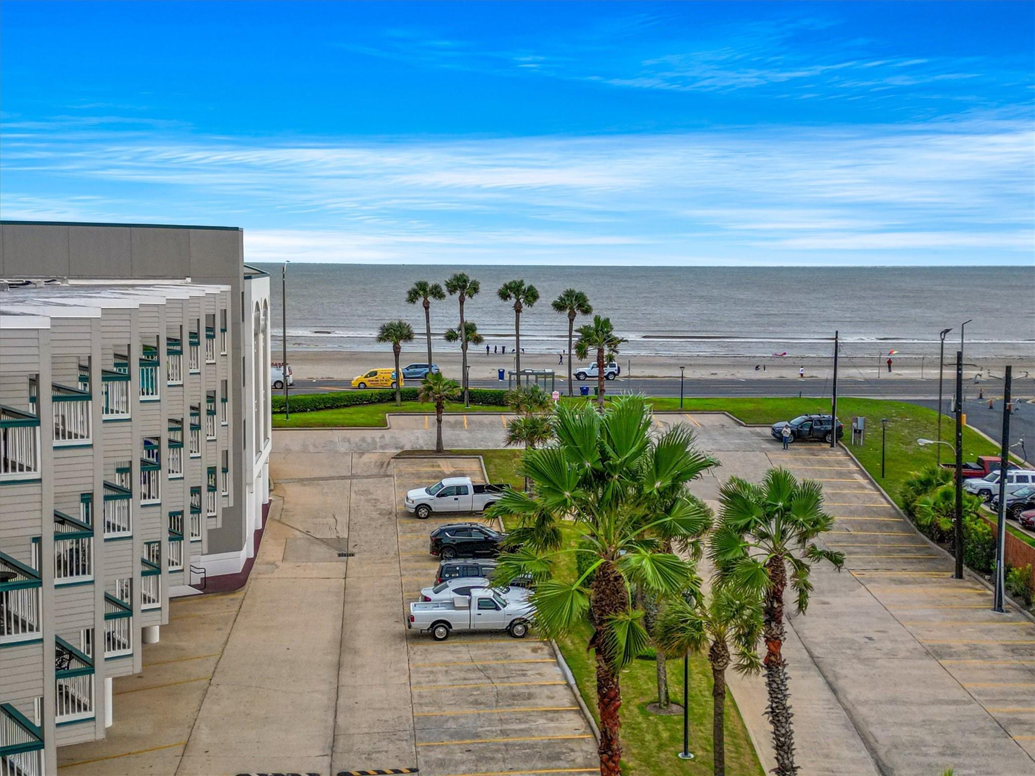 6102 Seawall Boulevard 380