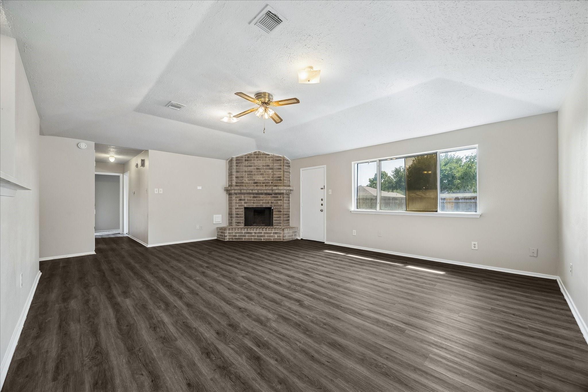 1922 Summer Place Drive