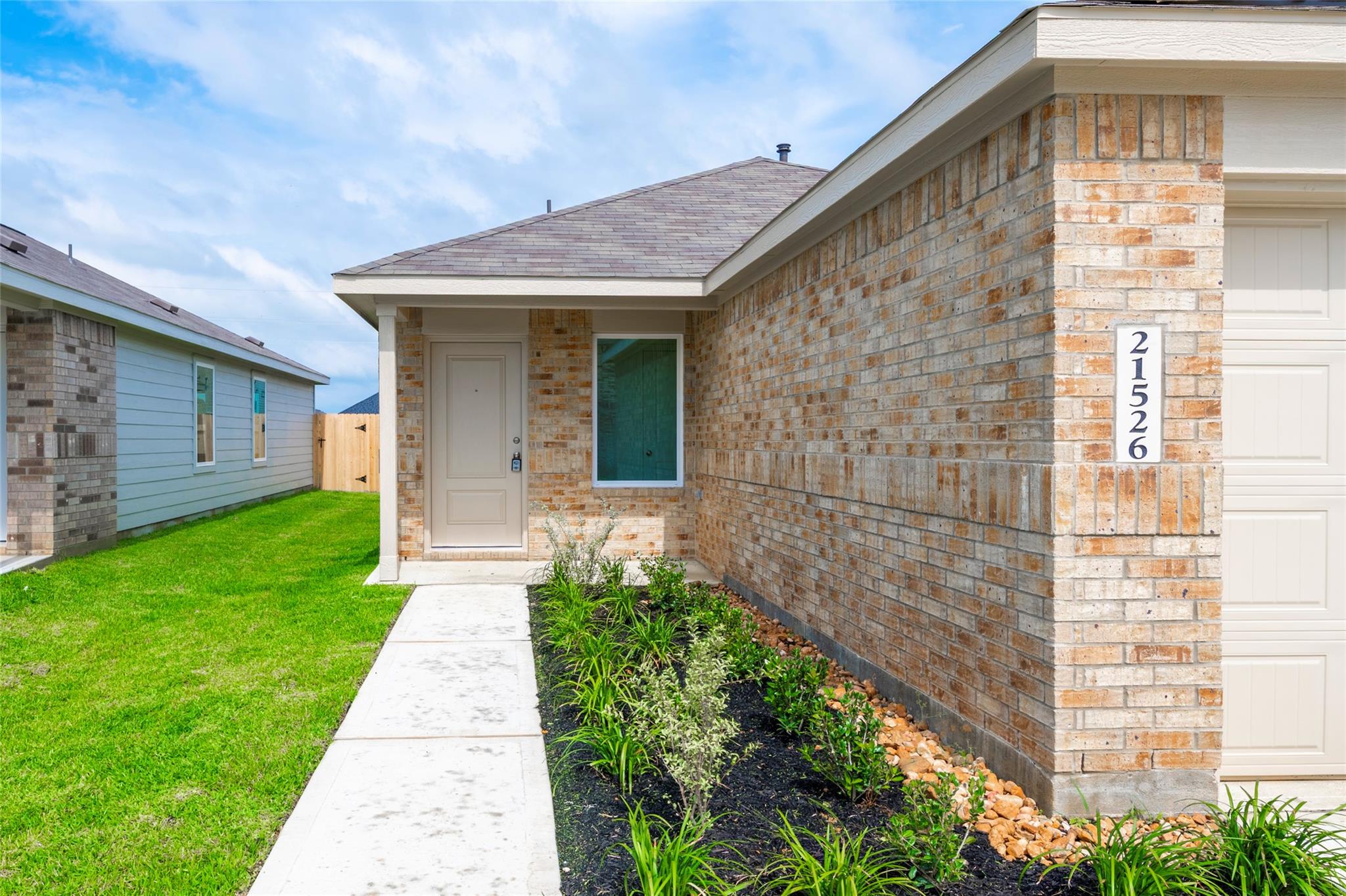 21526 Willow River Canyon Lane