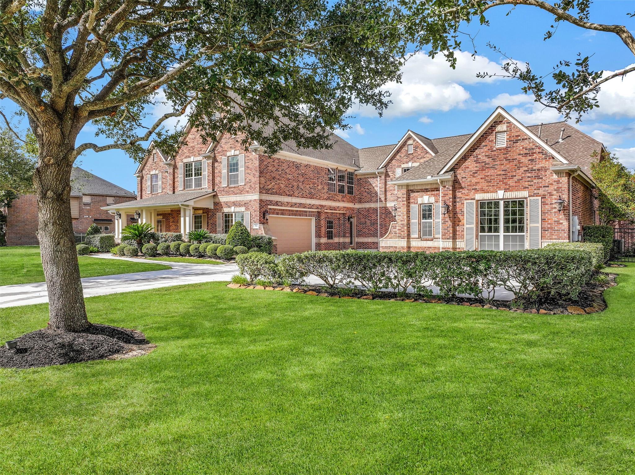 3914 Lake Star Drive