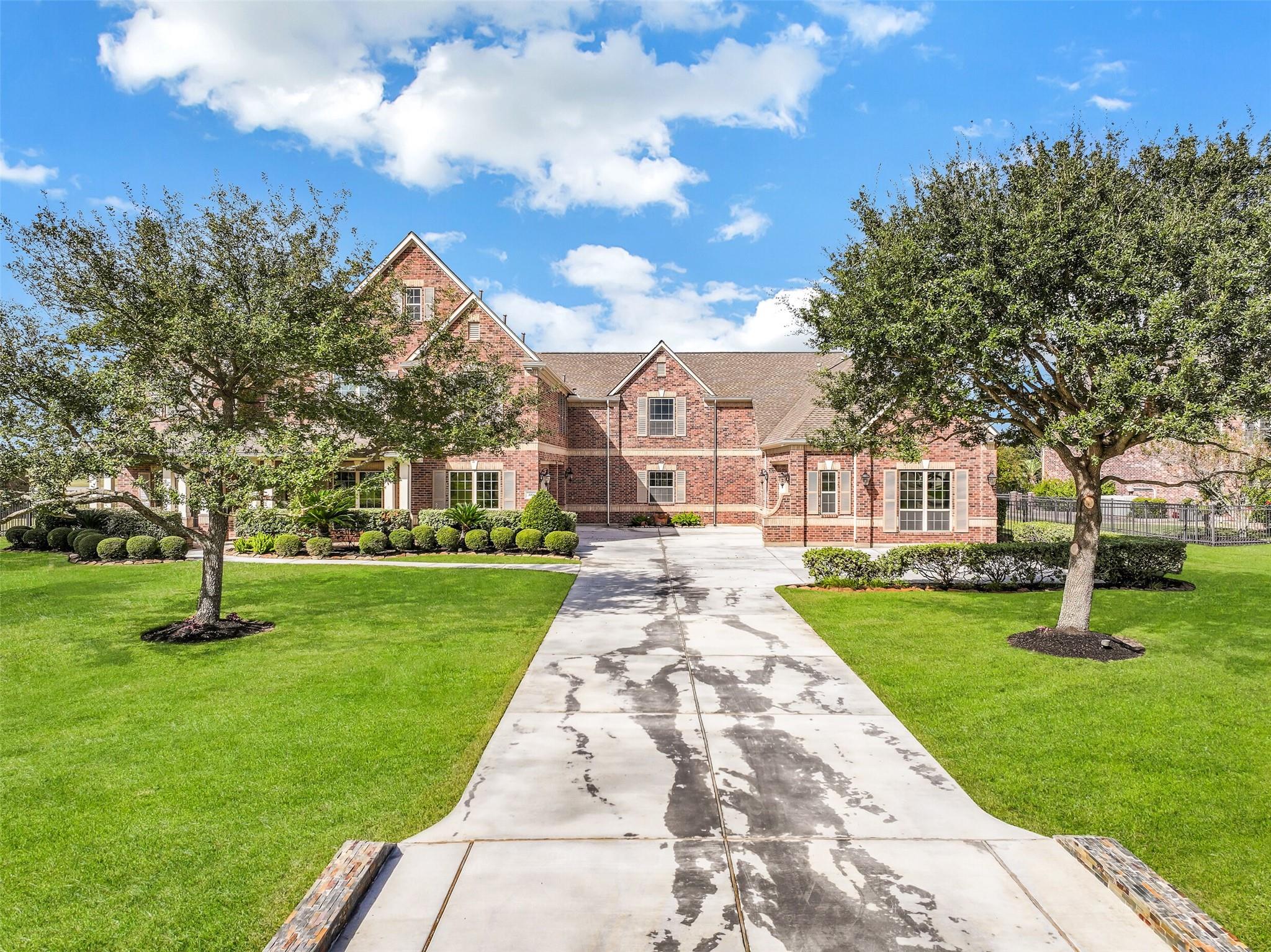 3914 Lake Star Drive