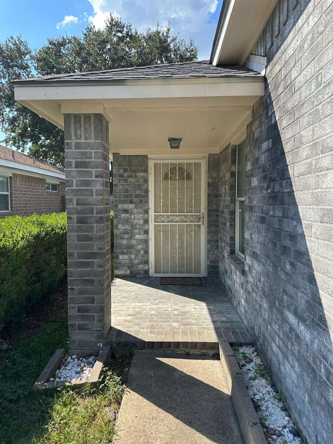 10234 Landsbury Drive