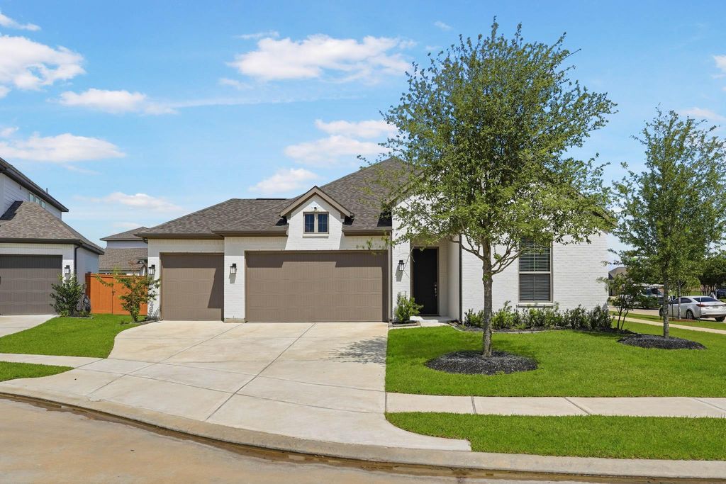 Photo of 21134 Regal Terrace Drive, Cypress, TX 77433 (MLS # 73305059)