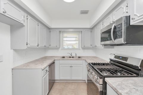 Tiny photo for 12118 Ryewater Drive, Houston, TX 77089 (MLS # 82793510)