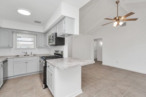 Tiny photo for 12118 Ryewater Drive, Houston, TX 77089 (MLS # 82793510)