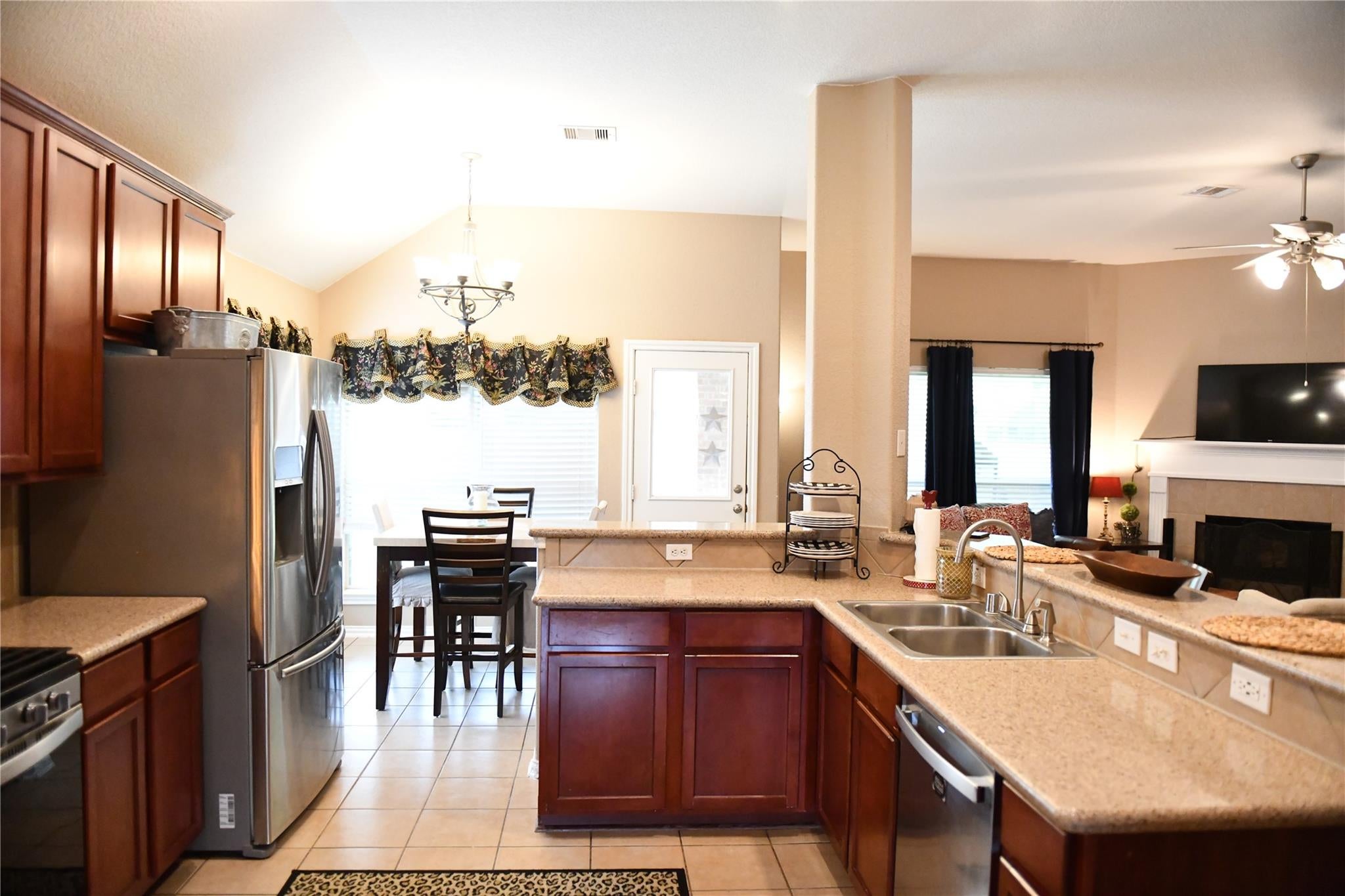 6410 Alicia Way Drive