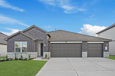 Homes For Sale - 145 Wildflower Lane<br/> Dayton, TX 77535