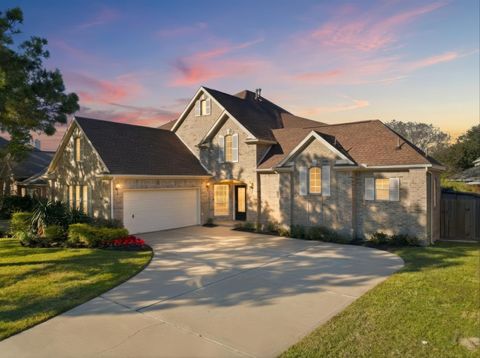 Photo of 9802 Willowbridge Park Boulevard, Houston, TX 77064 (MLS # 19088119)