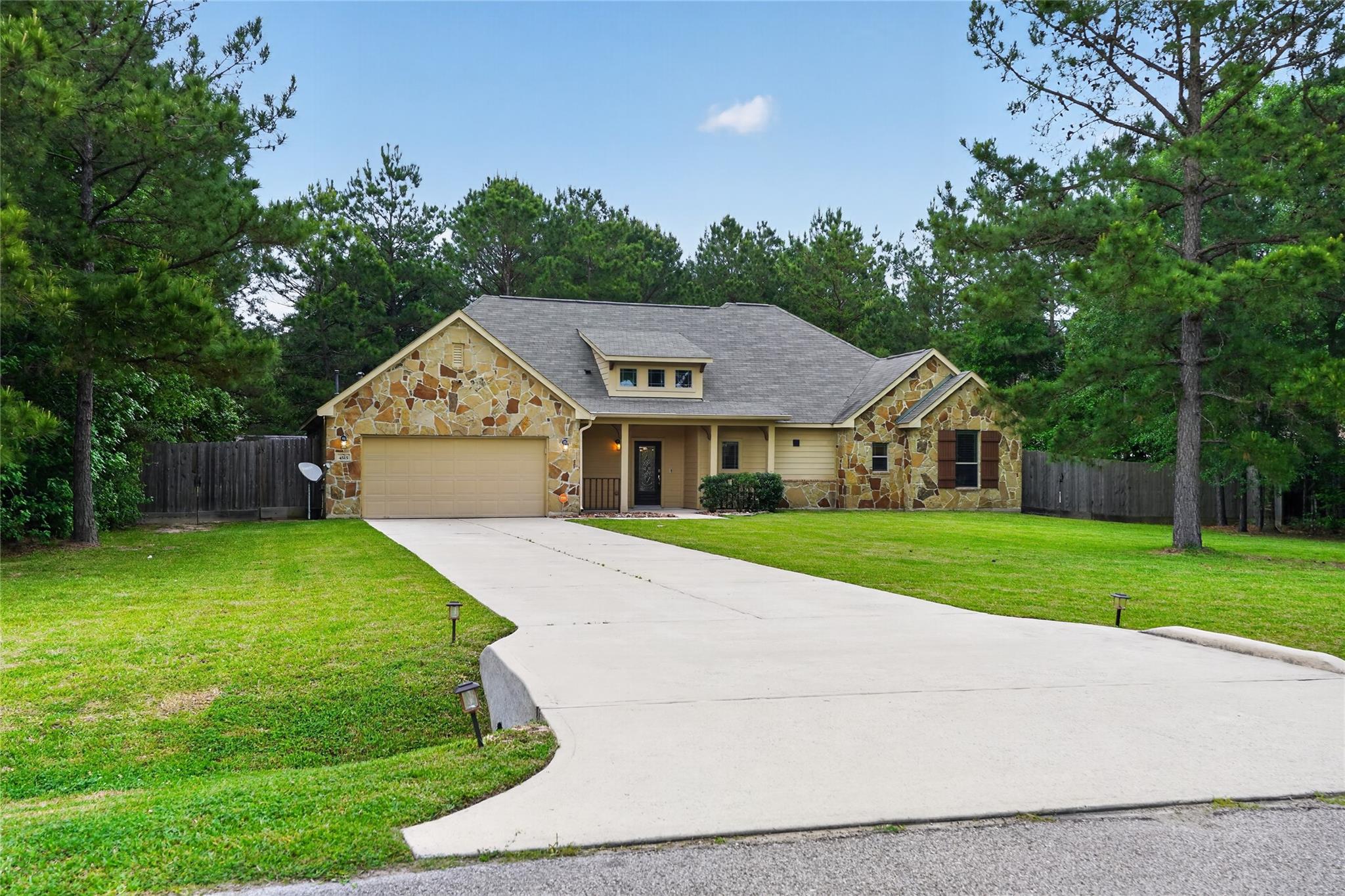 4515 Coues Deer Lane