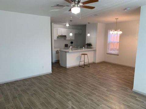 Tiny photo for 4533 Rosemont Street, Houston, TX 77051 (MLS # 23180622)