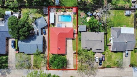 Homes For Sale - 158 Highland Terrace<br/> Galveston County, League City, TX 77573