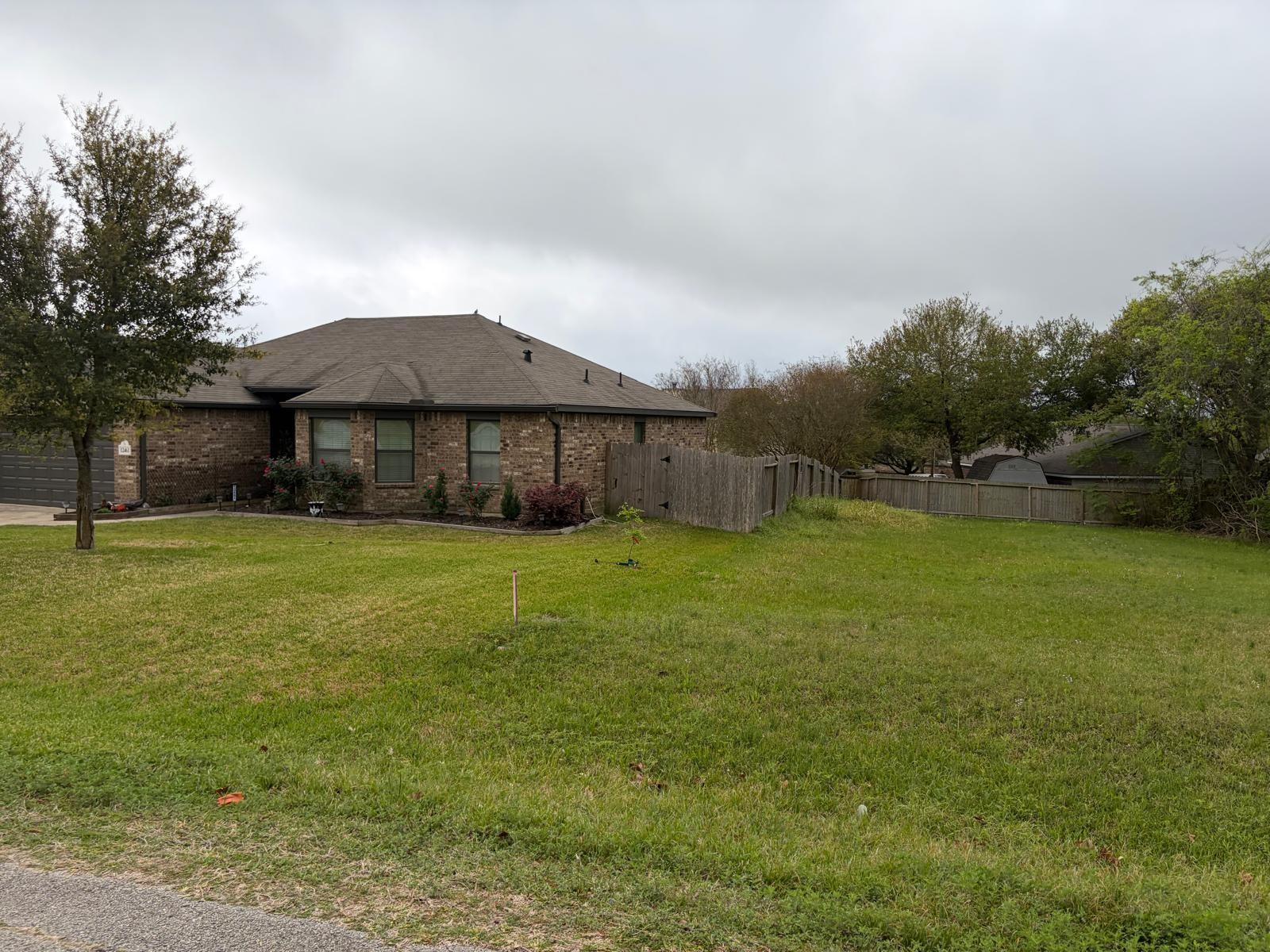 12471 Greenridge Drive Downs