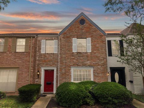 Photo of 14535 Misty Meadow Lane, Houston, TX 77079 (MLS # 74662335)