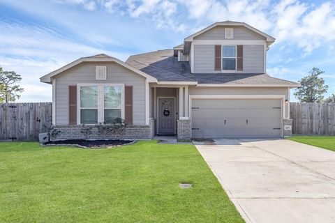 Homes For Sale - 1495 Alice Drive<br/> Beaumont, TX 77705