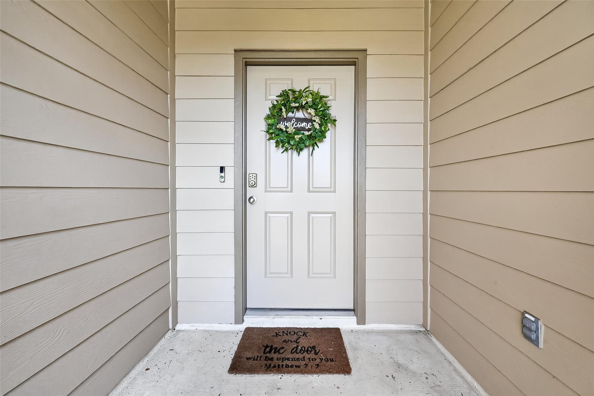 723 Acacia Park Lane