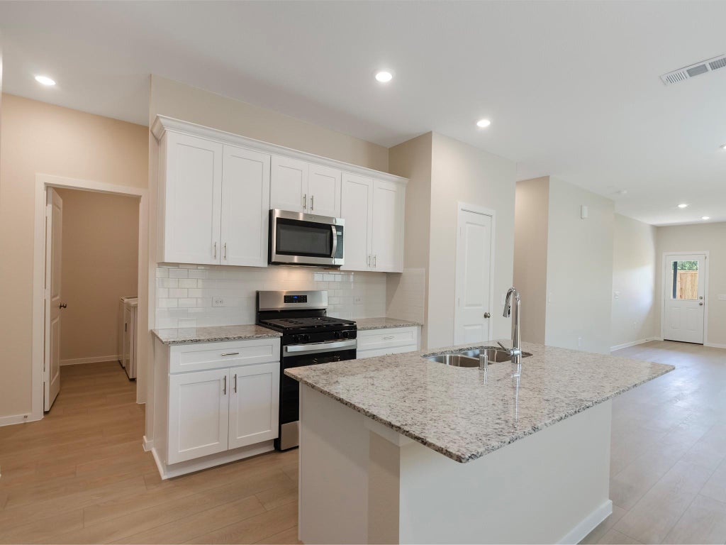 Photo of 15881 Blass Valley Drive Drive, Conroe, TX 77302 (MLS # 34679269)
