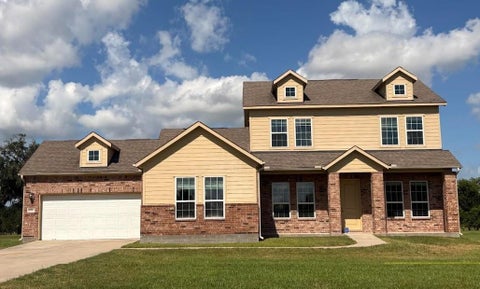 Photo of 651 Lakeland Circle, Rosharon, TX 77583 (MLS # 7304271)
