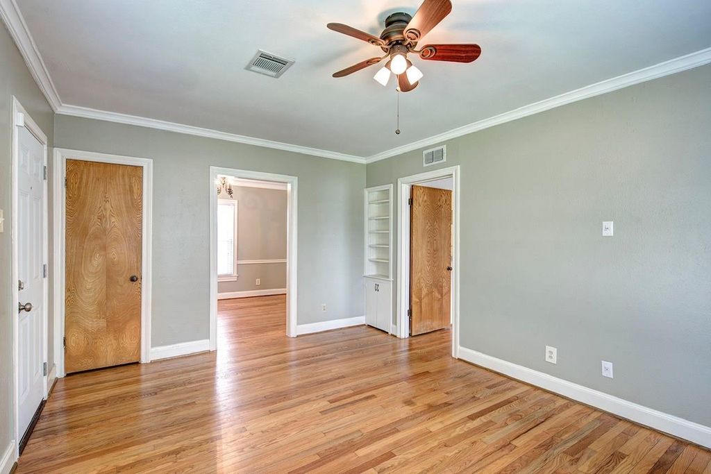 Photo of 2030 Gostick Street, Houston, TX 77008 (MLS # 20342958)