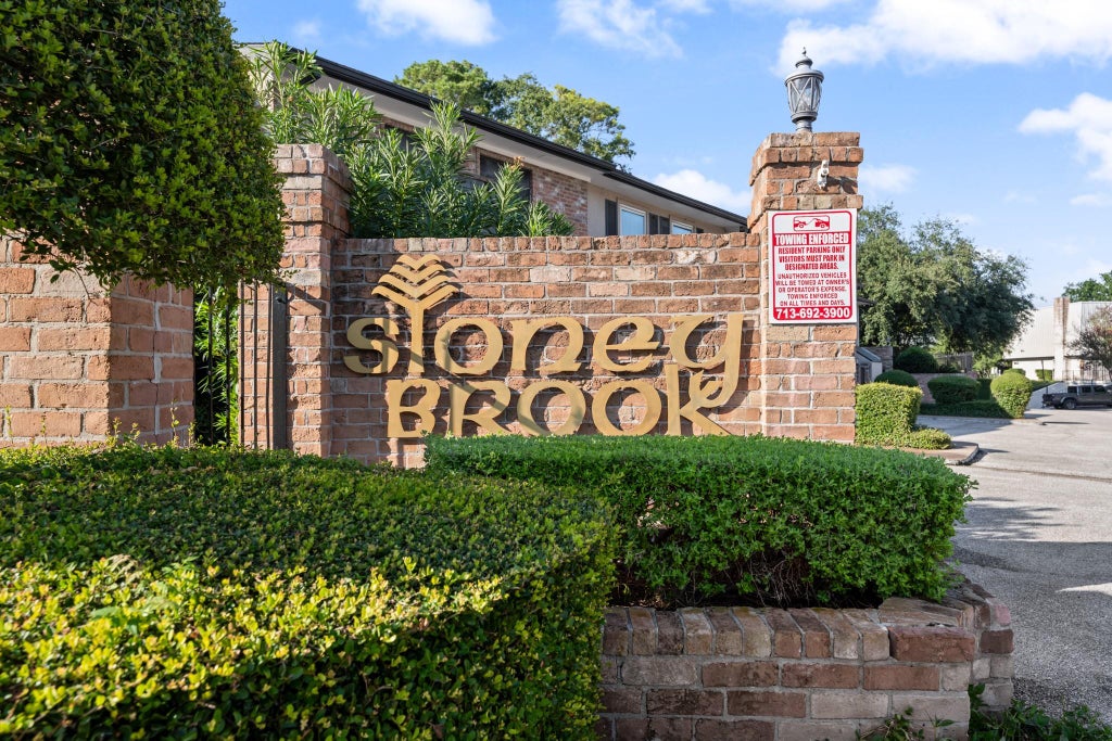 Photo of 1809 Stoney Brook Drive #71, Houston, TX 77063 (MLS # 11122762)