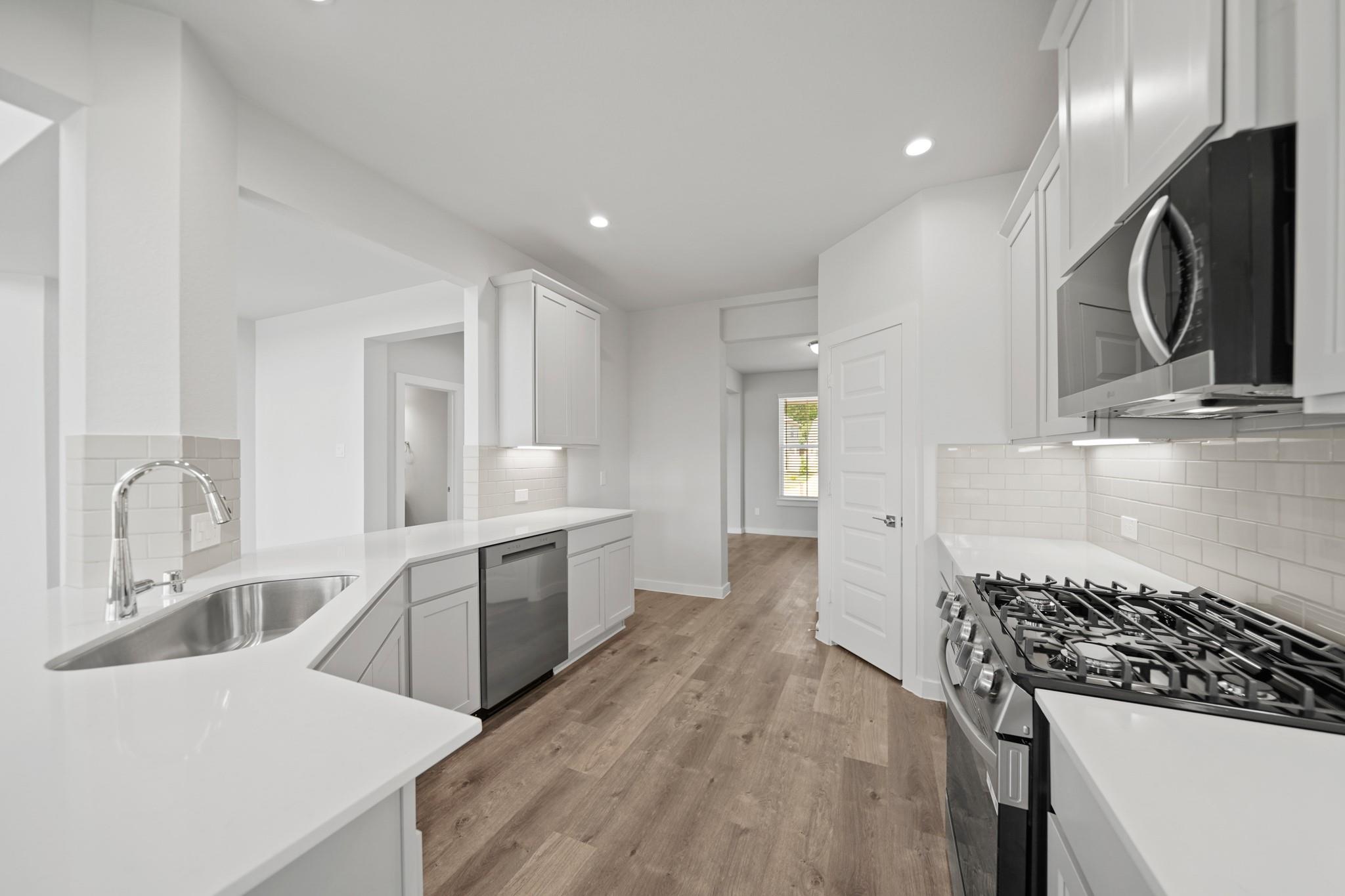 15027 Baikal Teal Terrace