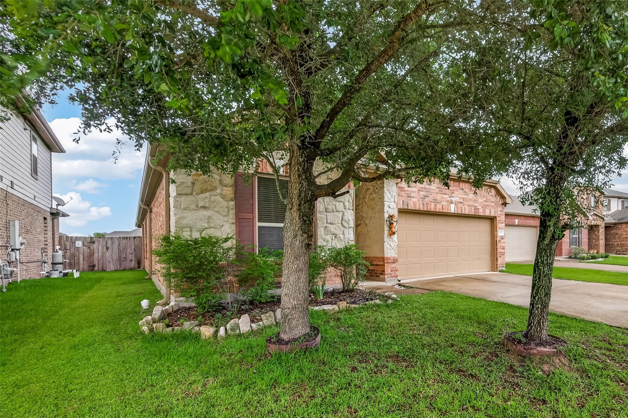 3610 Russett Glen Lane