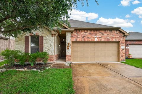 Homes For Sale - 3610 Russett Glen Lane<br/> Katy, TX 77449