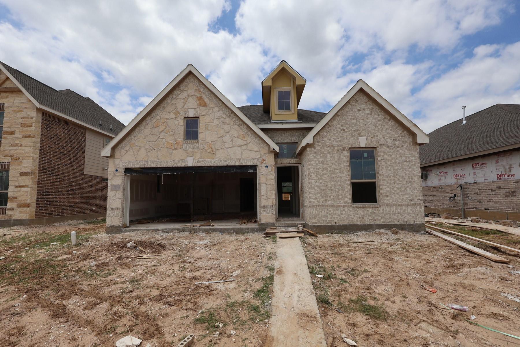 21915 Laurel Cherry Court
