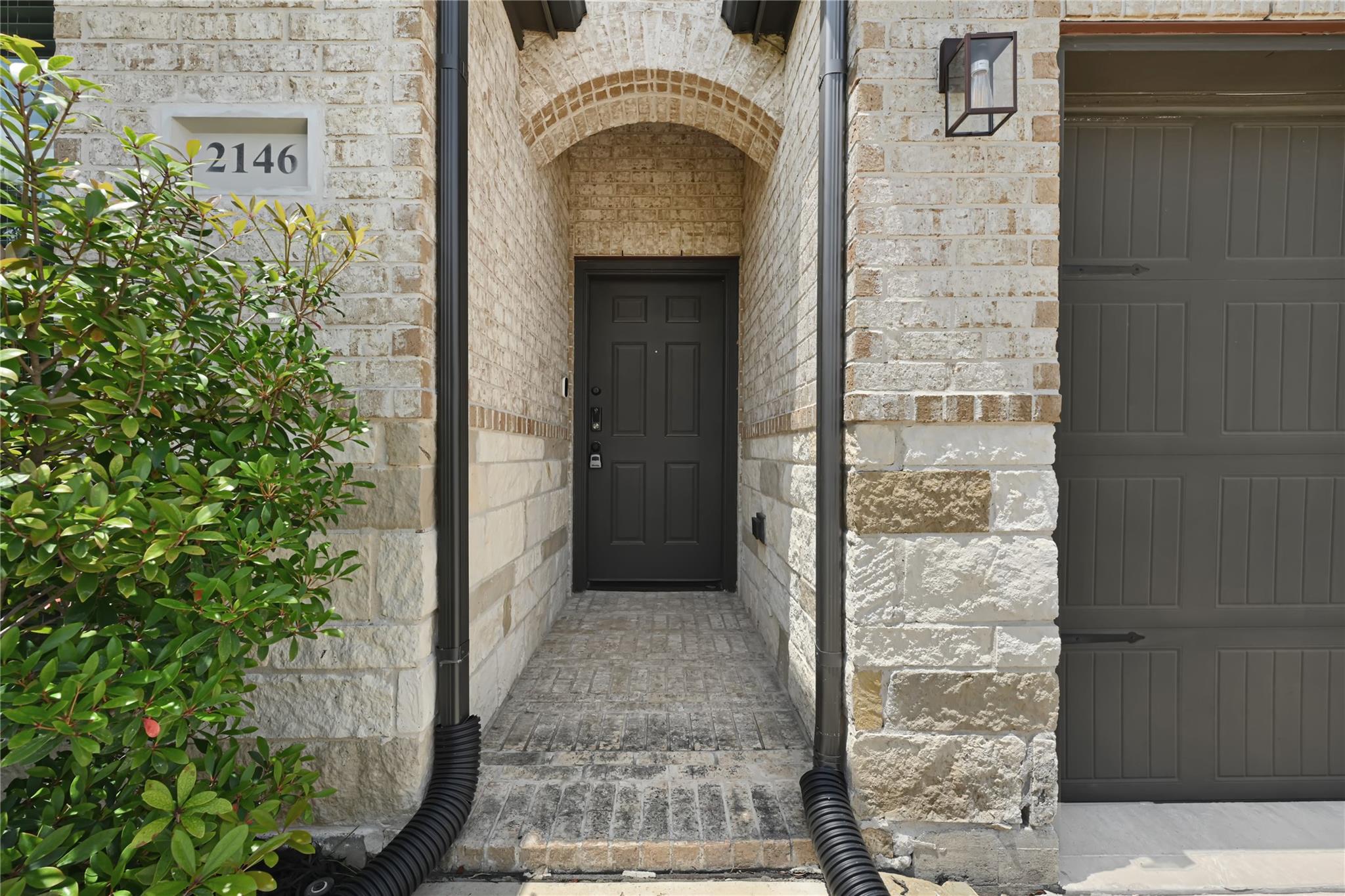 2146 Coyote Run Drive