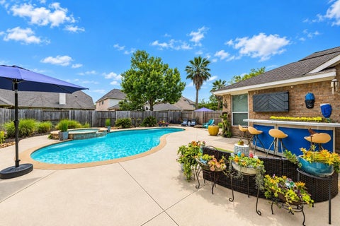 Photo of 8815 Wenona Walk, Missouri City, TX 77459 (MLS # 17085423)