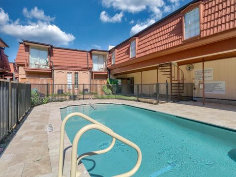 Tiny photo for 3401 Timmons Lane #27, Houston, TX 77027 (MLS # 56472383)