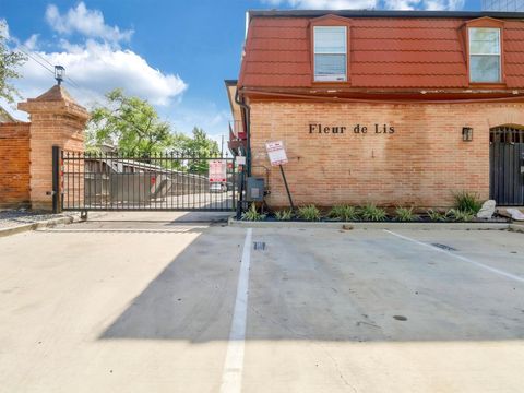 Tiny photo for 3401 Timmons Lane #27, Houston, TX 77027 (MLS # 56472383)