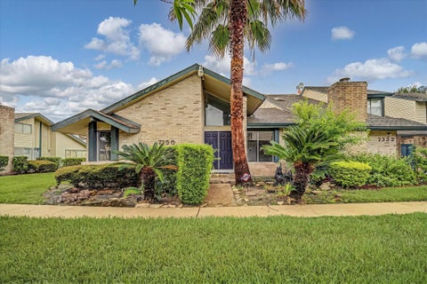 Photo of 7330 S Dairy Ashford Road, Houston, TX 77072 (MLS # 51808371)